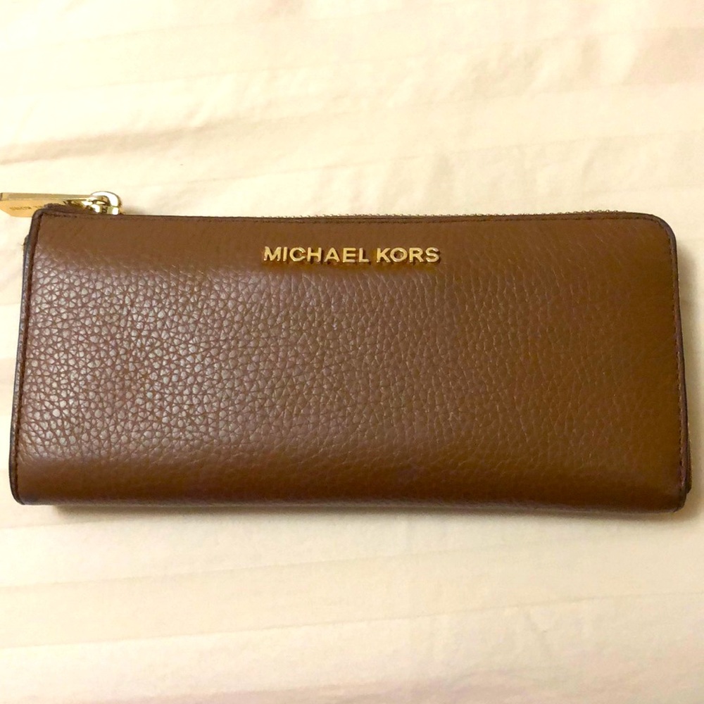 Michael Kors wallet